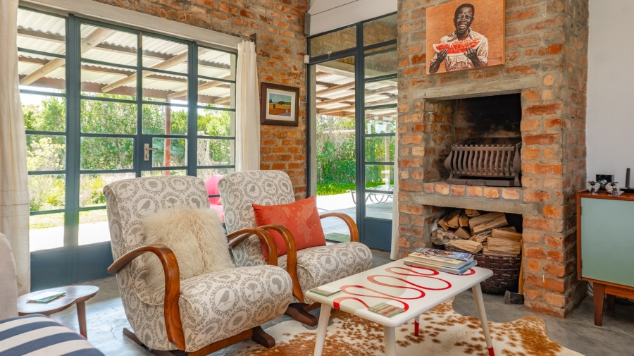 2 Bedroom Property for Sale in Napier Western Cape